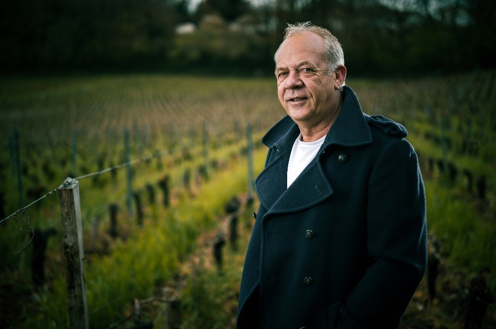 Stéphane Derenoncourt est vigneron consultant et vient de sortir un nouveau vin en appellation Bordeaux à déguster frais