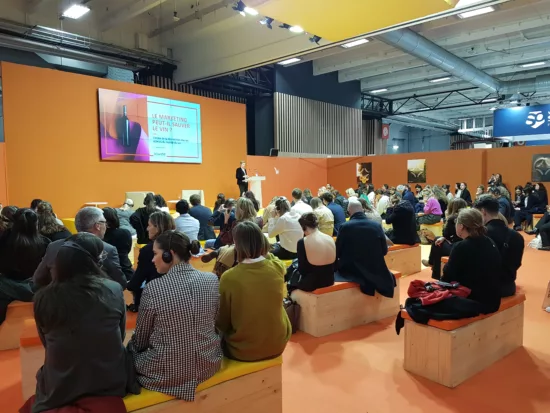 Vue depuis le public de la conférence de Marie Mascré, SoWine, au salon Wine Paris